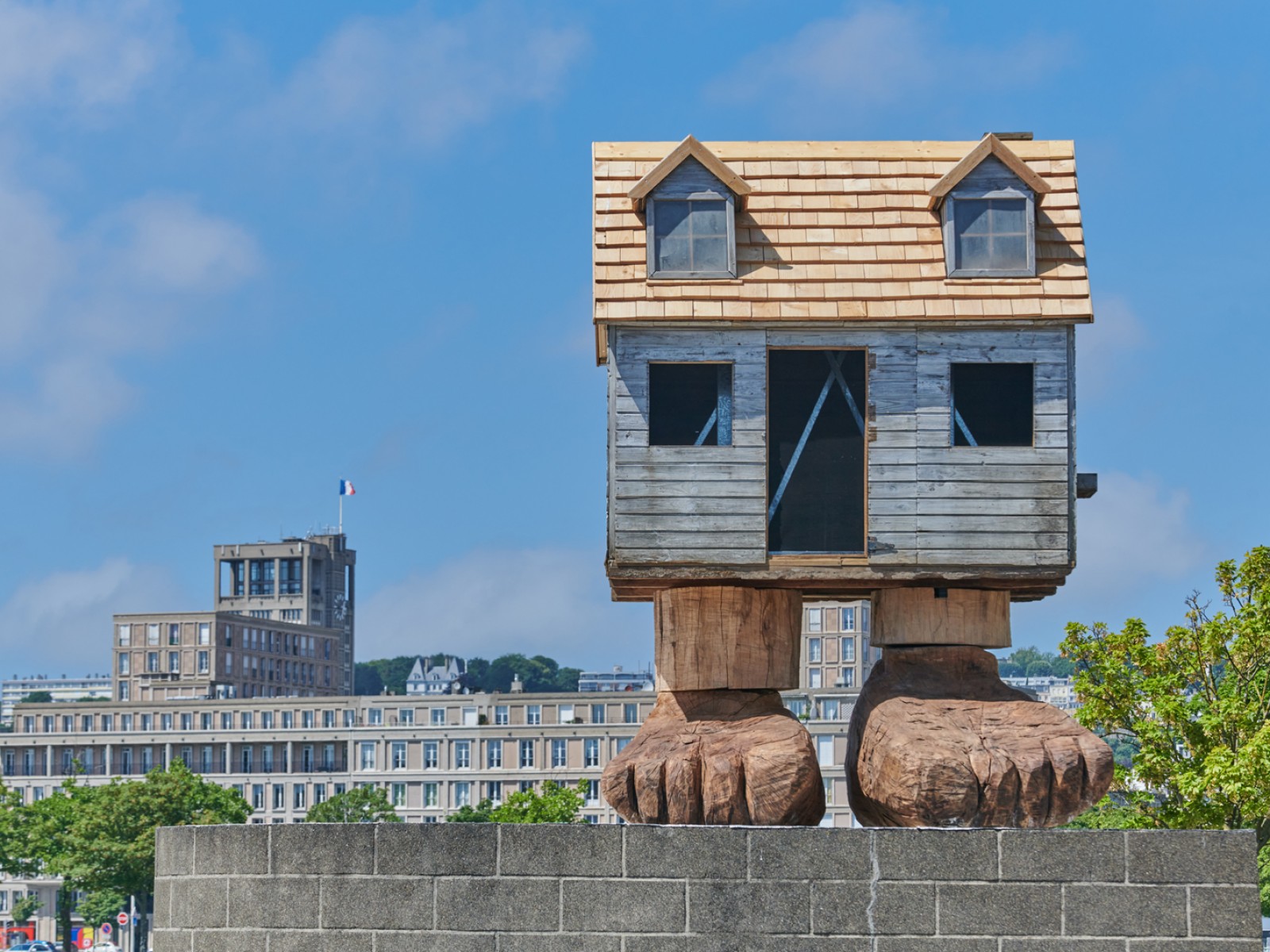 Inauguration_UEAH_2026_Max_Coulon_Maison_a_gros_pieds_DSC_5159 ©LaurentLachevre