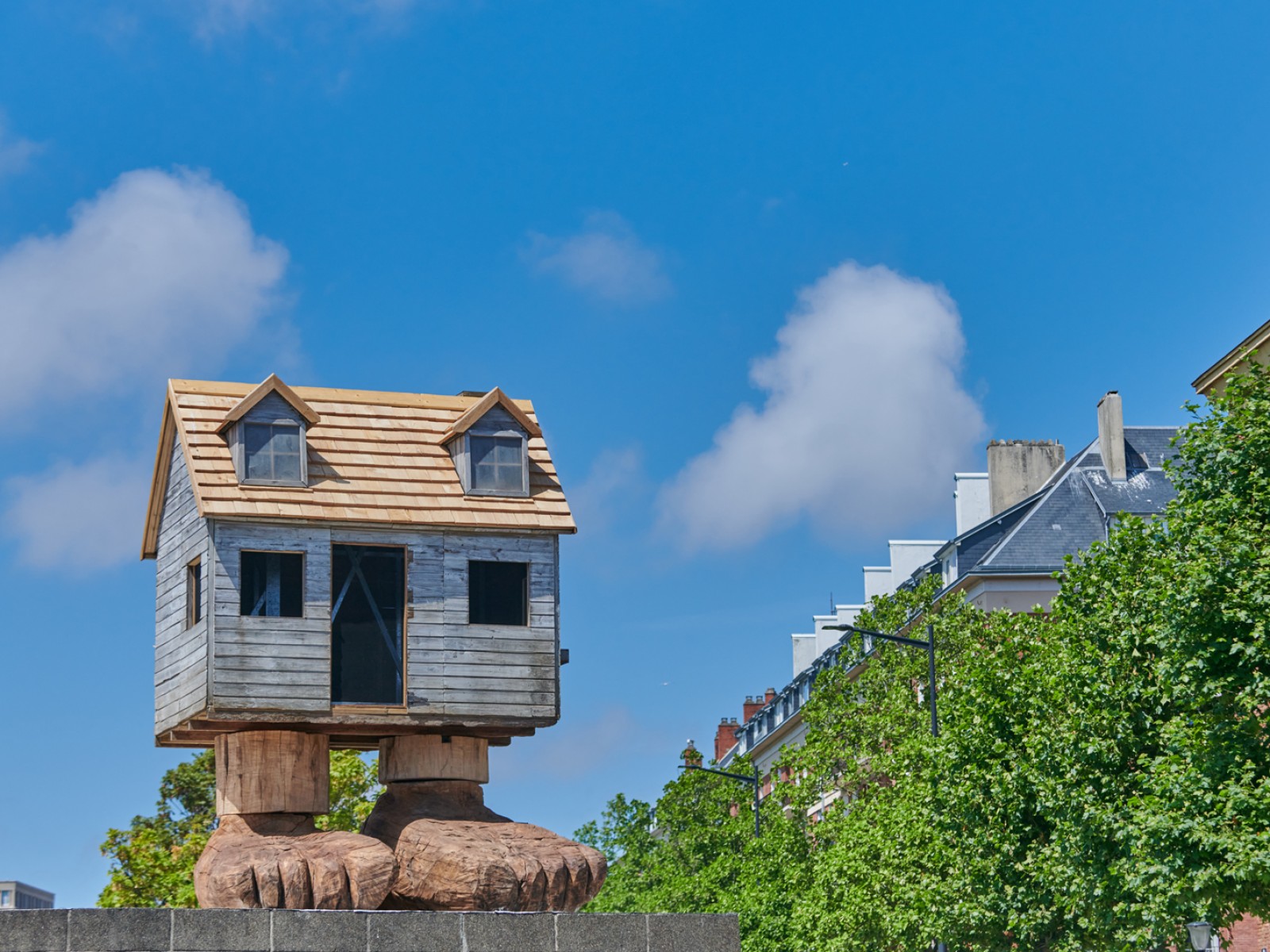 Inauguration_UEAH_2026_Max_Coulon_Maison_a_gros_pieds_DSC_5171 ©LaurentLachevre