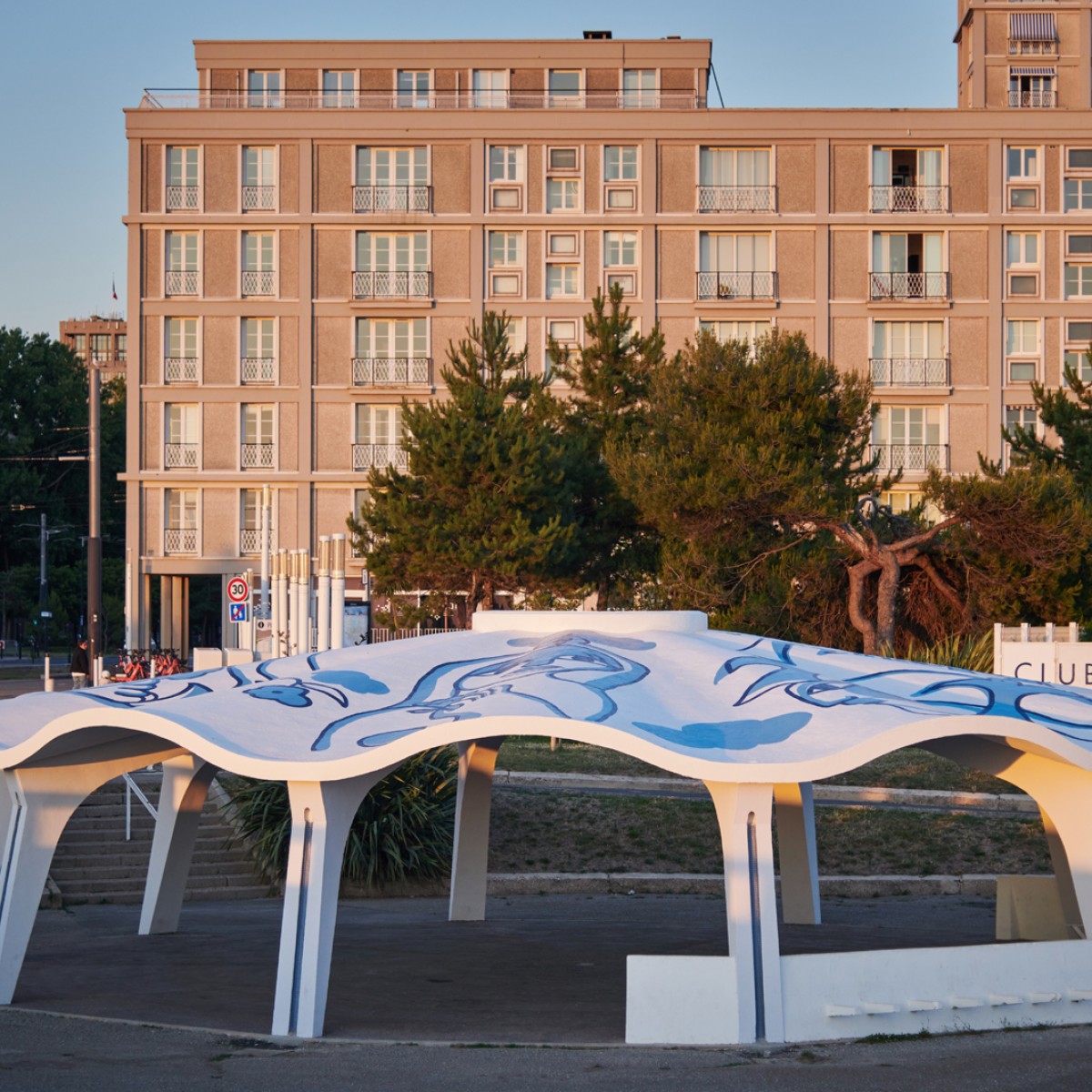 Bureau Ideal - A revers revera - (c) Laurent Lachevre (14)