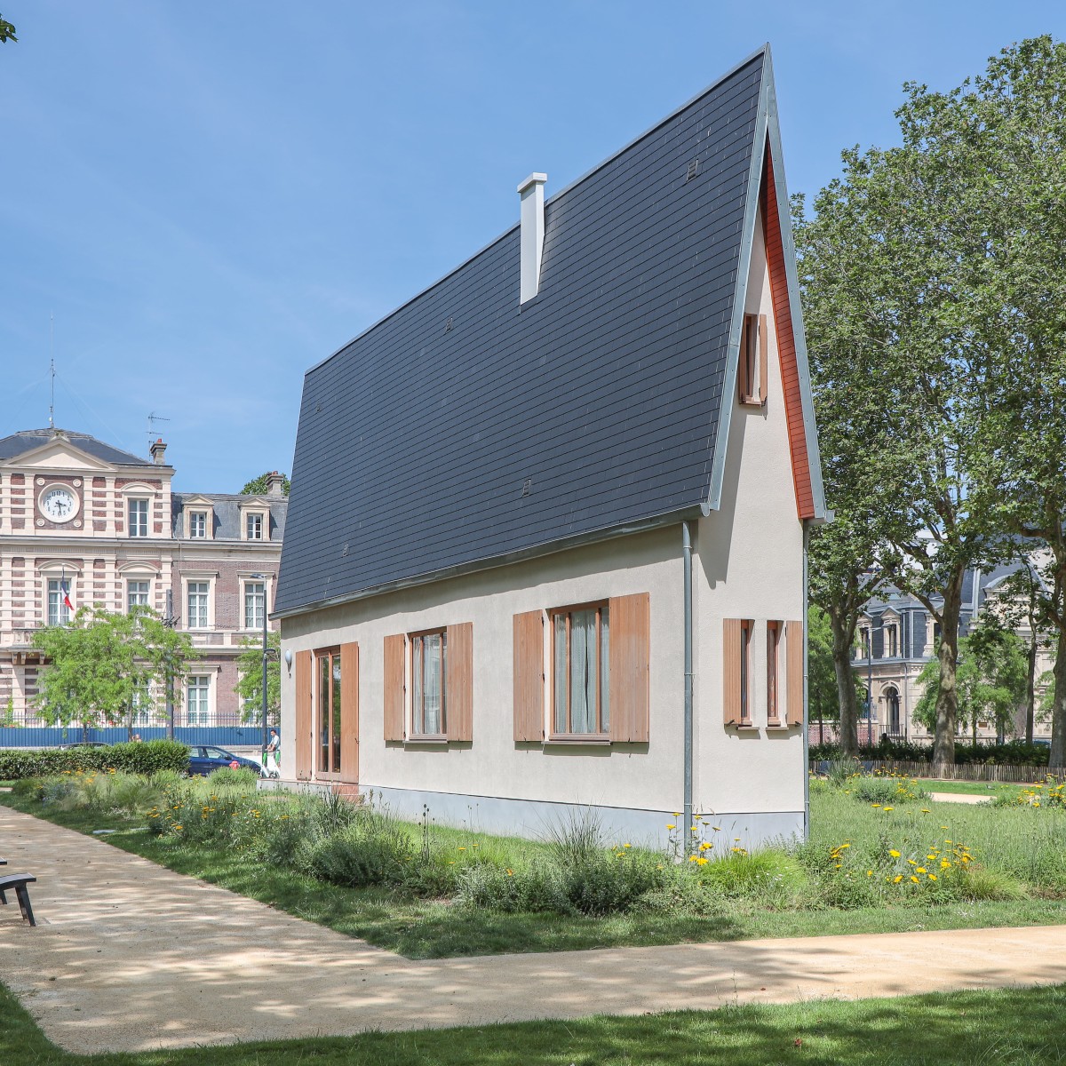 Narrow House © Philippe Bréard (1)